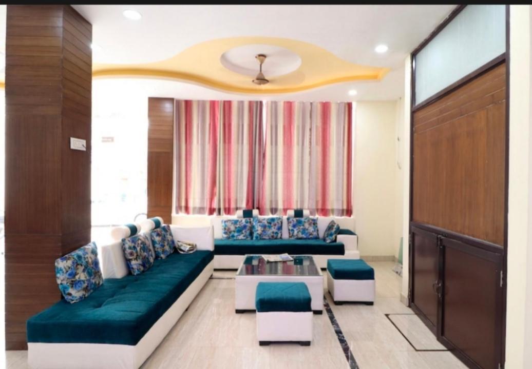 Hotel Kb Square Near Chandigarh Railway Station Εξωτερικό φωτογραφία